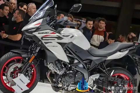 摩旅新手必看!SV-7GX的5个关键配置解析-3