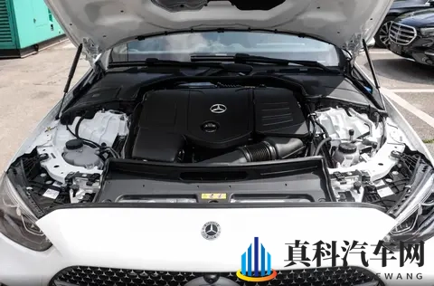花30万买台15T的车，到底图个啥？静态解析奔驰C级-1