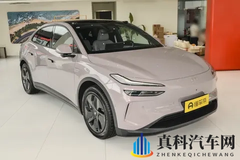 均搭载插混系统 比亚迪汉与风云A9L谁是家庭用首选？-1