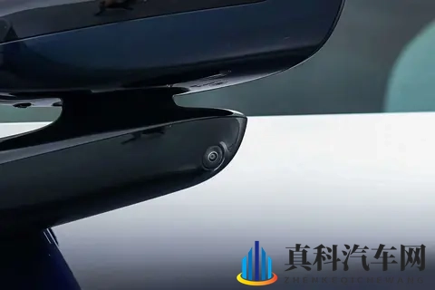 新车型深蓝L06预售启动，13.99万元起，性价比高-1