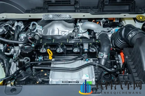 15万级5座车，大空间、高舒适，东风奕派eπ008适合家庭-2