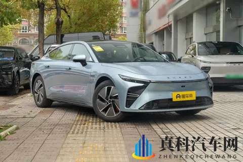 2025 款星纪元 ES 唠明白：从价格到辅助驾驶，到底值不值得买？​-1