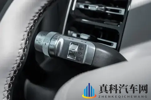 方盒子造型，46秒破百，续航1400km，这款越野车很带劲！-2