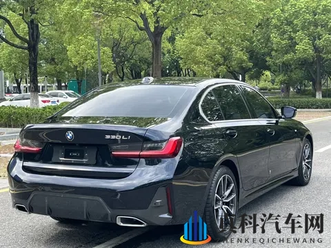 23年宝马3系准新一手车,南京车源,22万多拿下!-1