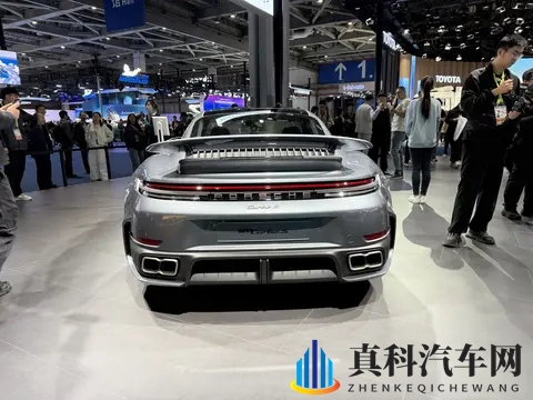 陈冠希阿娇13分钟:娱乐圈风波引爆,汽车品牌营销新招来袭-2