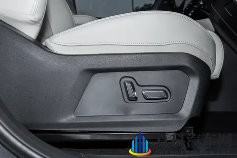 混动越野怎么选？捷途山海T1四驱版：通勤、露营、轻越野全hold住-3