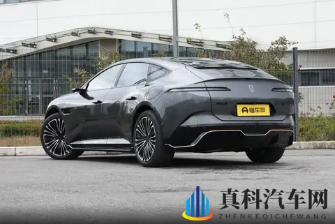 2026款阿维塔12:全系标配4颗激光雷达,还标配华为乾崑ADS 40-1