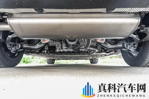 26款岚图梦想家,用细节说话,将用户需求做到极致-3