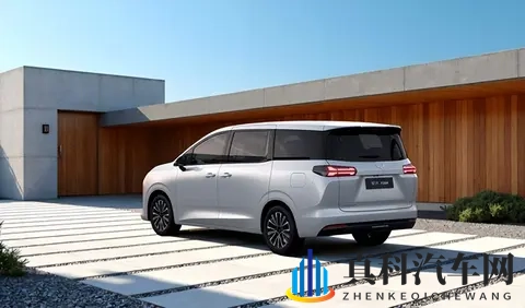 新能源版起售价 1068 万元 五菱星光 730 将于 11 月上市-1