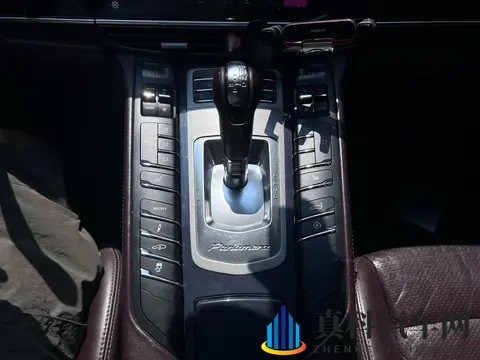 十年老友!8万公里保时捷Panamera,138万带走!-1