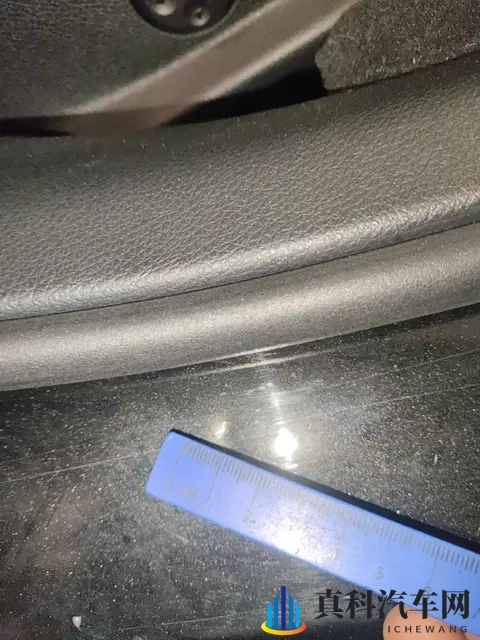 焕新极氪001上市 900V架构实现7分钟快充-1