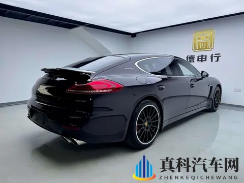 60多万拿下保时捷Panamera，体验V8的魅力-1