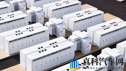 没有方向盘、脚踏板!特斯拉无人驾驶车亮相-2