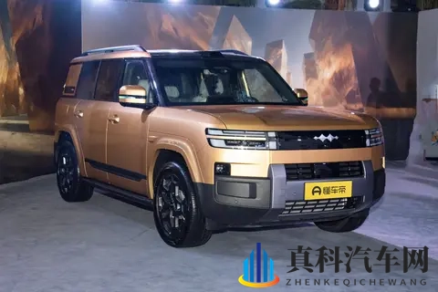 比亚迪又上硬菜,大五座+四驱,续航1300km-3