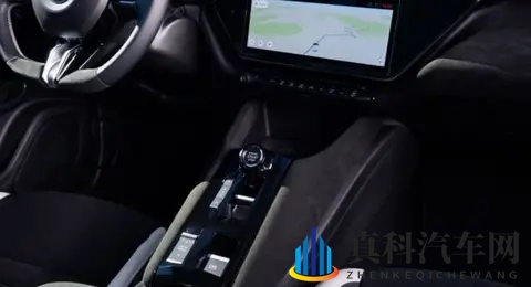 专属套件+多种动力搭配，全新阿尔法·罗密欧Junior特别版亮相-1