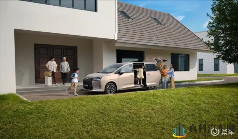 五菱星光730 将于10月15日预售-1