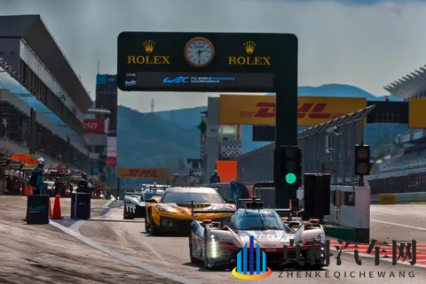 黄色软件app下载3.0.3免费装妆2023：免费下载黄色软件app，最新版3.0.3，2023装妆必备-1