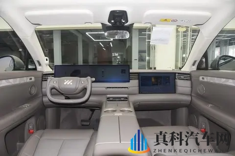 30分钟小订破8000！智己LS9 3369万起，大型SUV卷王来了？-2