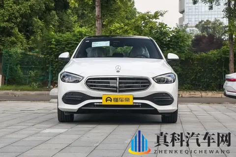 2025款奔驰C级:车型配置对比与选买建议-2