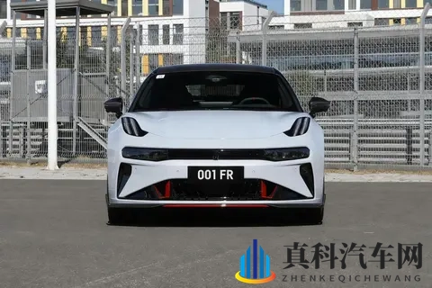 国产性能车硬碰硬,小米SU7 Ultra和极氪001 FR,到底谁更强?-1