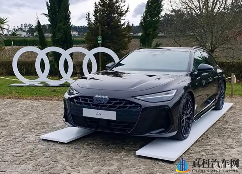 新奥迪A6家族闪亮登场,品质与科技兼备-1