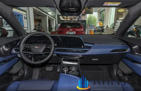 入门即豪华？2197万起售，凯迪拉克GT4怎么样-3