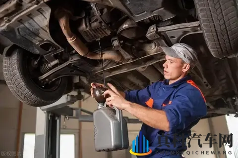 为什么不能乱用5W-30的机油?一些车用了可能会提前报废!-1