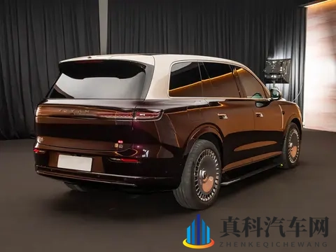 东风造了台“库里南”，配华为“全家桶”+三腔空悬，外观很霸气-3