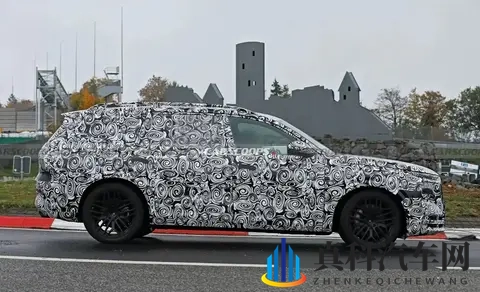 奥迪Q9霍希版曝光：这次，奥迪也要跟迈巴赫“掰手腕”了-3