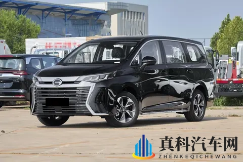 五菱星光730，11月上市！738万起带侧滑门，传祺M6慌吗？-3