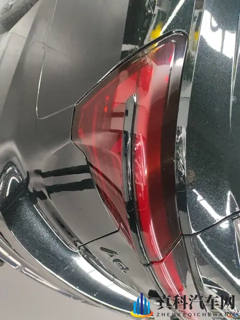 娱乐718:新车来袭!爆款运动车销量飙升,抢眼设计引关注-2