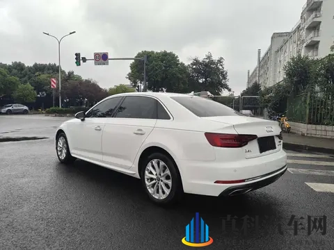 12万多入手豪华座驾,20款一手奥迪A4L代步通勤优选-1