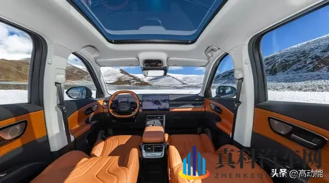 一车双面、动力提升 奇瑞第五代瑞虎8预售1059万起-3