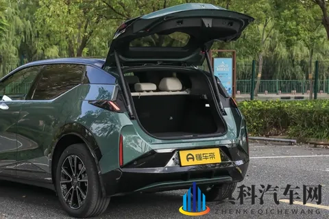 15-20 万纯电 SUV 新选择：焕新极氪 X 的 “豪华平权”，到底香不香？-3
