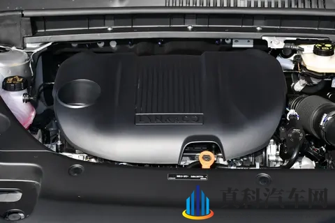 10 万出头的燃油车新选择?第三代领克 03 试驾体验:智能与性能在线-3