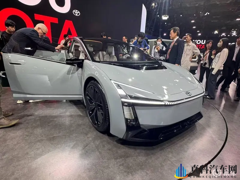 火辣辣福利污APP导航:智能驾驶技术引领变革,汽车未来趋势大揭秘-2