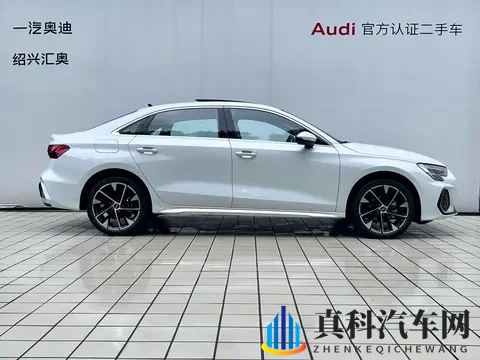 15万多拿下准新奥迪A3L，家用代步高品质之选-3