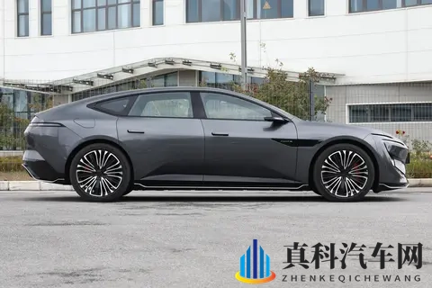 阿维塔12：多方面实力均衡，实用又全面，各方面都挑不出毛病-2