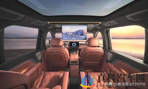 六座SUV第三排太挤?3120mm轴距神车让180cm壮汉秒变葛优躺-3