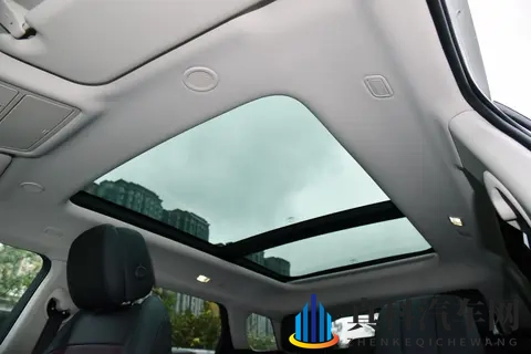 26款路虎揽胜极光全方位保姆级选购指南 配置解读-2