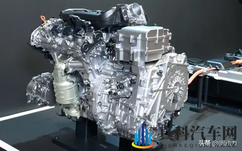 总裁大肚桌角憋尿勒肚子：汽车舒适升级：告别憋尿尴尬，享受驾驶新体验-2