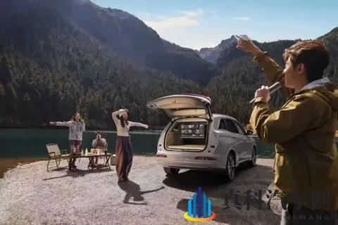 不到12万起,全时四驱,这车出行自带“房”?-2