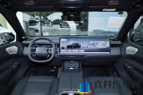 带全家自驾游,大六座SUV怎么选?深蓝S09对比领克900-1