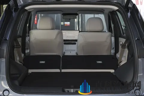 告别增程焦虑！AION i60 实测：科技普惠，主打一个亲民-2