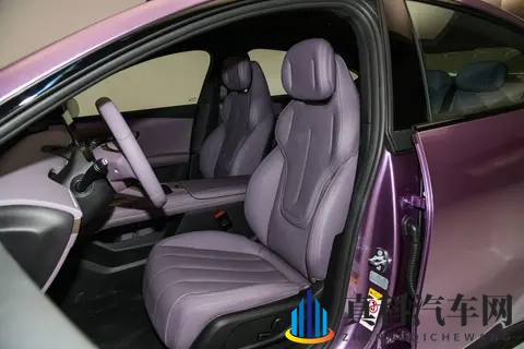 深蓝L06预售,B级定位,预售1399万元起,配置够高吗?-3