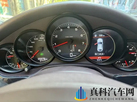 118万圆梦保时捷!13款Panamera,优雅依旧,气场不减当年-2