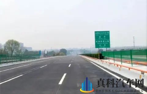 多条高速在收费期满后停止收费！高速免费时代要来了？-1
