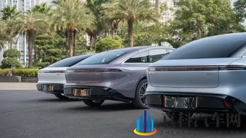 担心电车电池不耐用？星海S7 800V碳化硅超充版8年质保-2