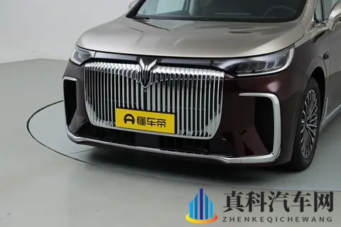 26款岚图梦想家增配又降价，30万多买MPV值吗？-1