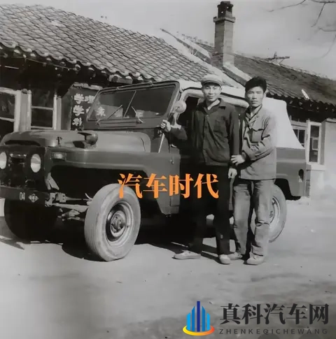 油箱里灌的是汽油?不,是青春!揭秘中国越野—北京吉普212-3